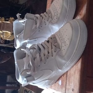 mens basketball shoes